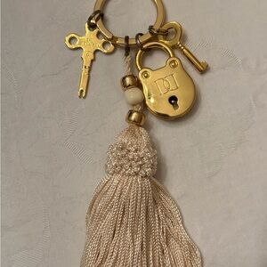 Vintage Doncaster Gold Key and Lock Tassel Keychain/Purse Charm